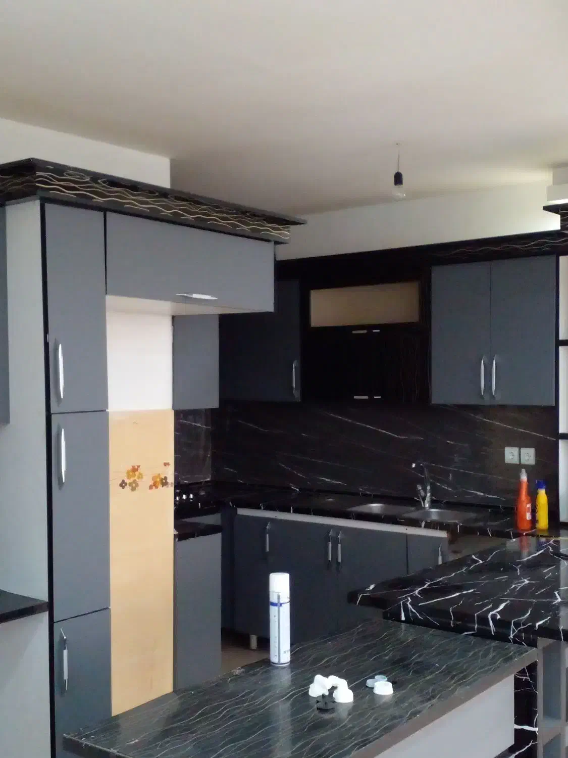 رهن واحد 2 خواب بر وصال گلسار.با اسانسور|اجارهٔ آپارتمان|رشت, دیلمان|دیوار