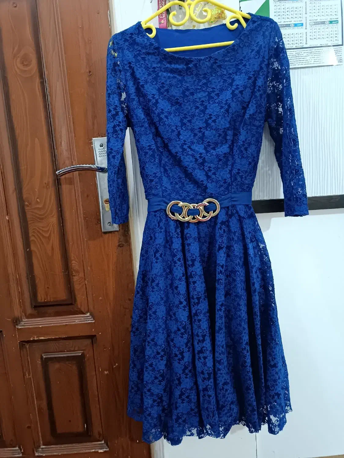 لباس مجلسی زنانه|لباس|بومهن, |دیوار