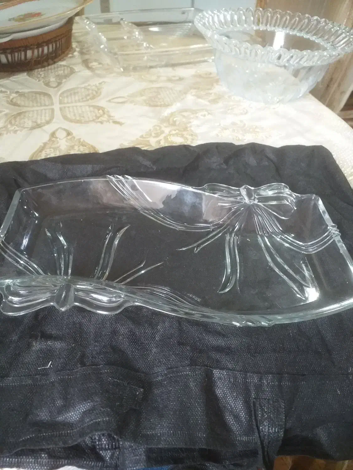 حراج ظروف پزیرایی میهمان|ظروف سرو و پذیرایی|رشت, دروازه لاکان|دیوار