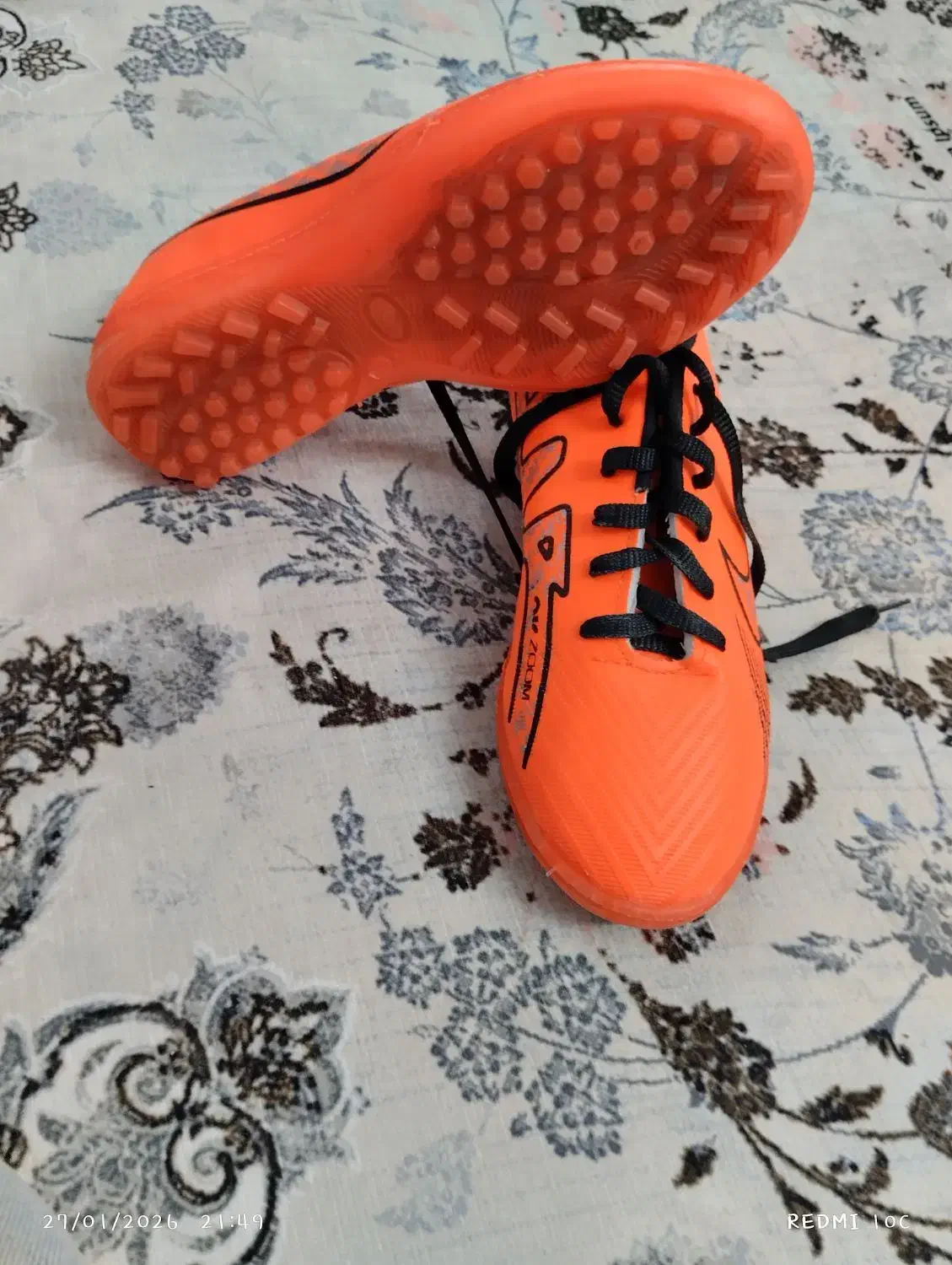 استوک چمن مصنوعی نو|تجهیزات ورزشی|قرچک, میرزائی جنوبی|دیوار