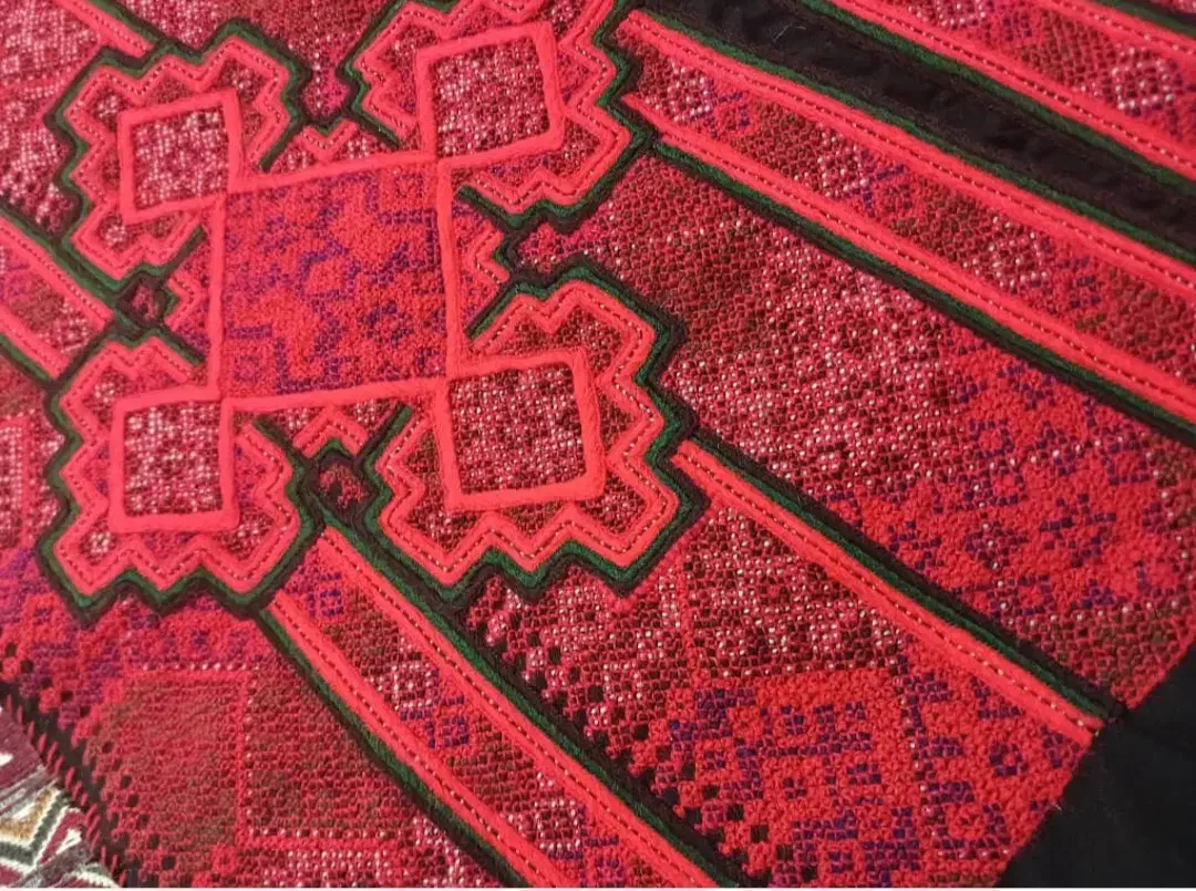 زی استین|لباس|زاهدان, |دیوار