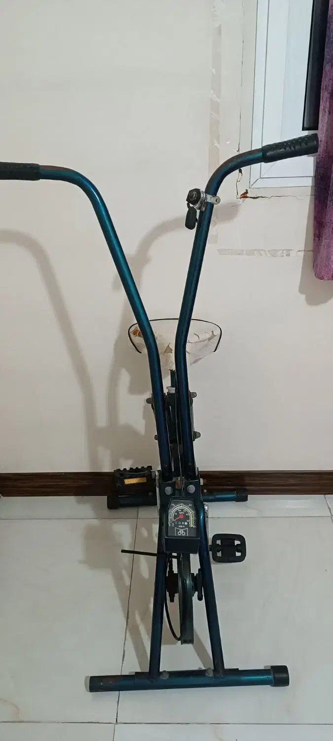 دوچرخه ثابت|تجهیزات ورزشی|فردیس, شهرک هفده شهریور|دیوار