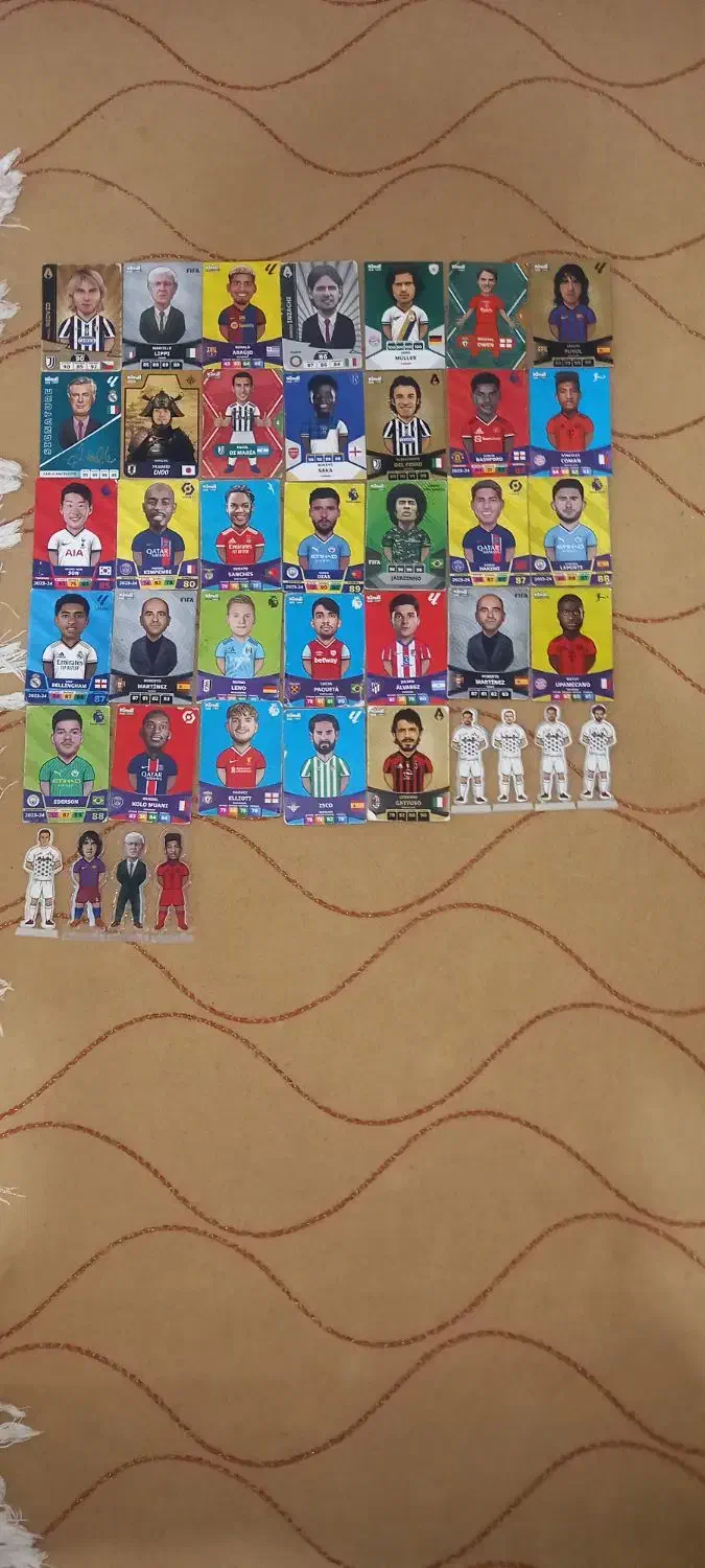 کیمدی|اسباببازی|چغادک, |دیوار