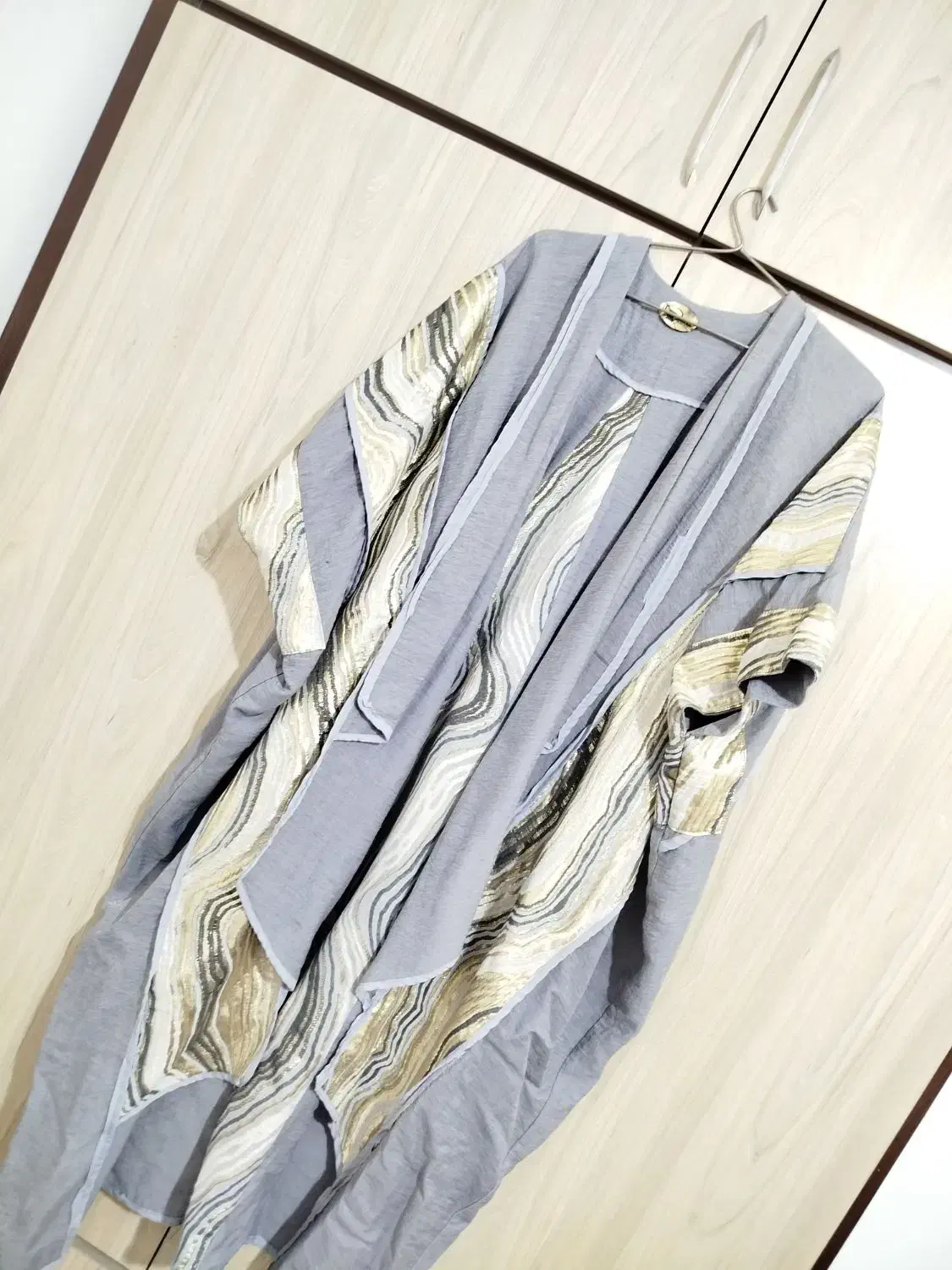 حراج کارهای  مانتو و پالتو زمستانی|حراج|مشهد, ثامن|دیوار