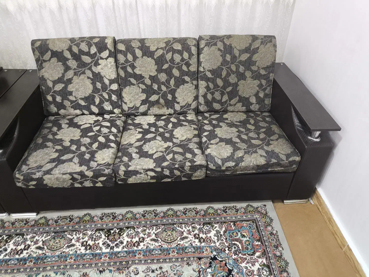 مبل هفت نفره چرم|مبلمان خانگی و میز عسلی|بوکان, |دیوار