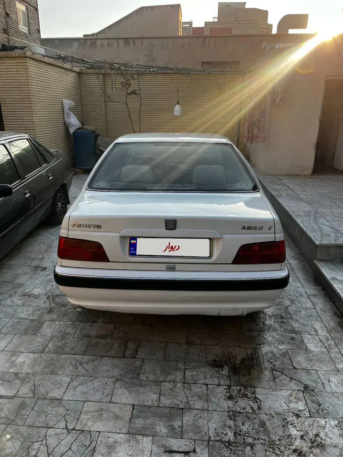 پارس۸۷سفارشی تو کرم|خودرو سواری و وانت|زاهدان, |دیوار