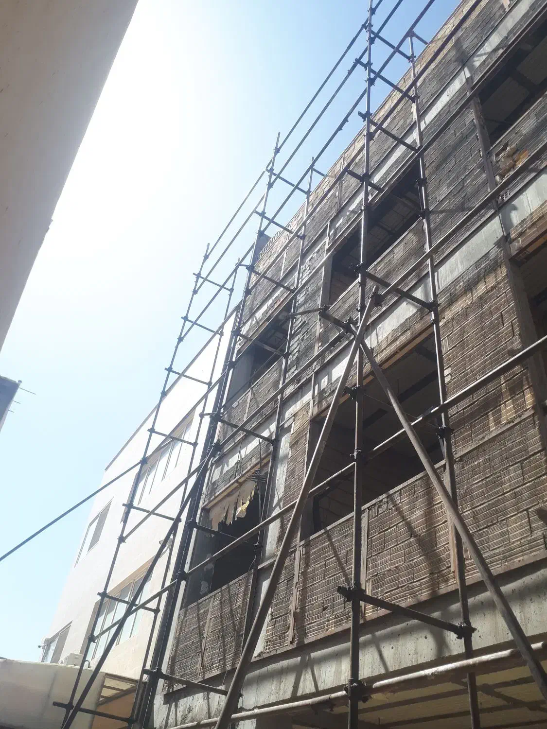 داربست فلزی چهارپایه|خدمات پیشه و مهارت|قم, بوستان علوی|دیوار