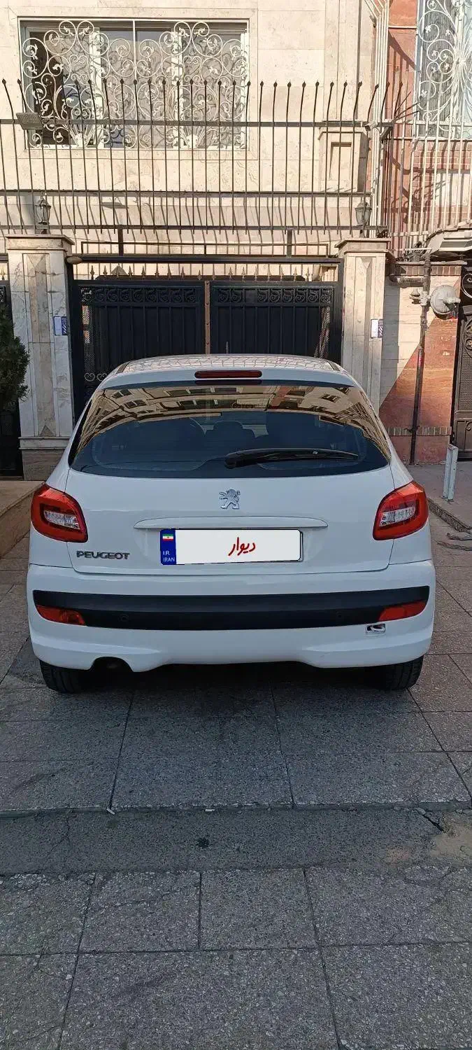 پژو ۲۰۷ اتومات مدل ۹۸|خودرو سواری و وانت|تهران, تهرانپارس غربی|دیوار