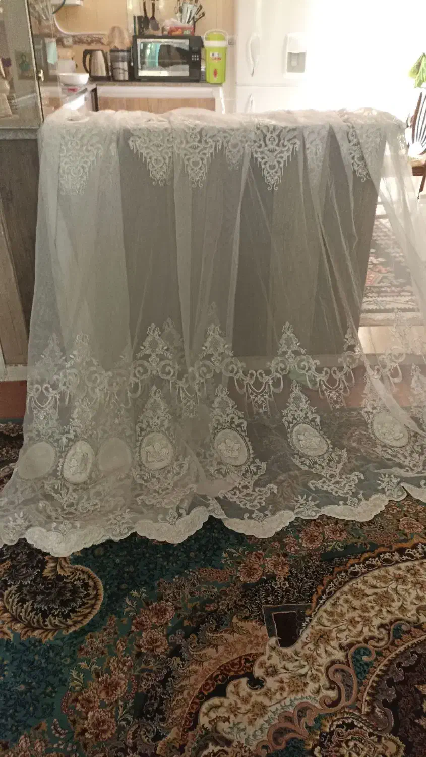 فروش پرده و ساعت|پرده، رانر، رومیزی|شیراز, کوشک میدان|دیوار