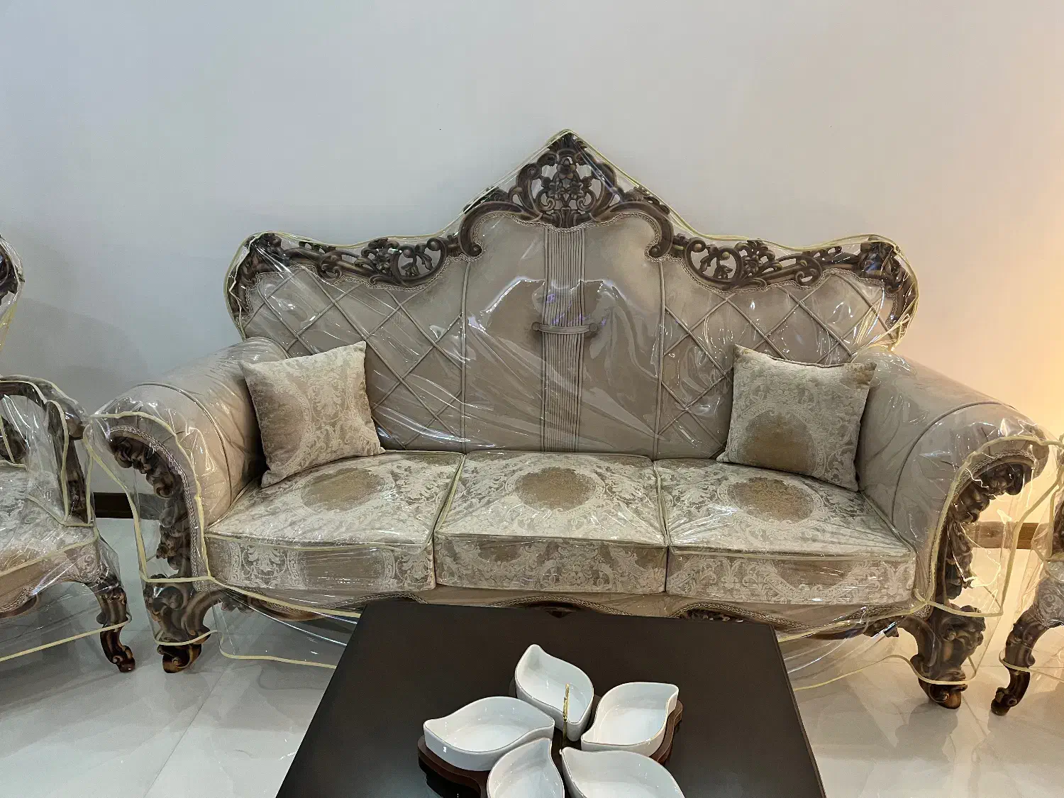 کاور مبل|مبلمان خانگی و میز عسلی|مهاجران, |دیوار