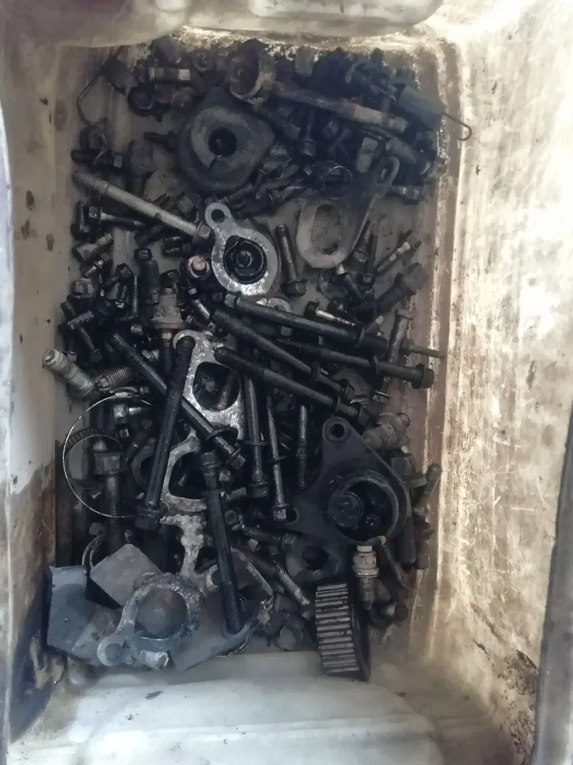 تعمیرگاه تخصصی سرباز (ایرانخودرو، سایپا، ا)|خدمات موتور و ماشین|مشهد, نوید|دیوار