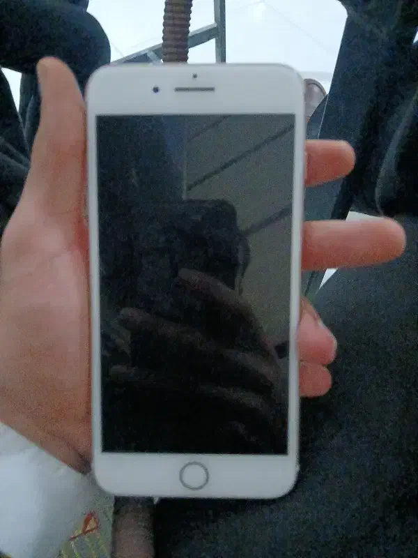 ایفون ۷ پلاس کاملا سالم|موبایل|رباطکریم, نصیرشهر|دیوار