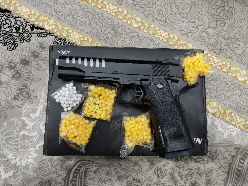 تفنگ ساچمه ای طرح فلزی|اسباببازی|شیراز, شهرک مخابرات|دیوار