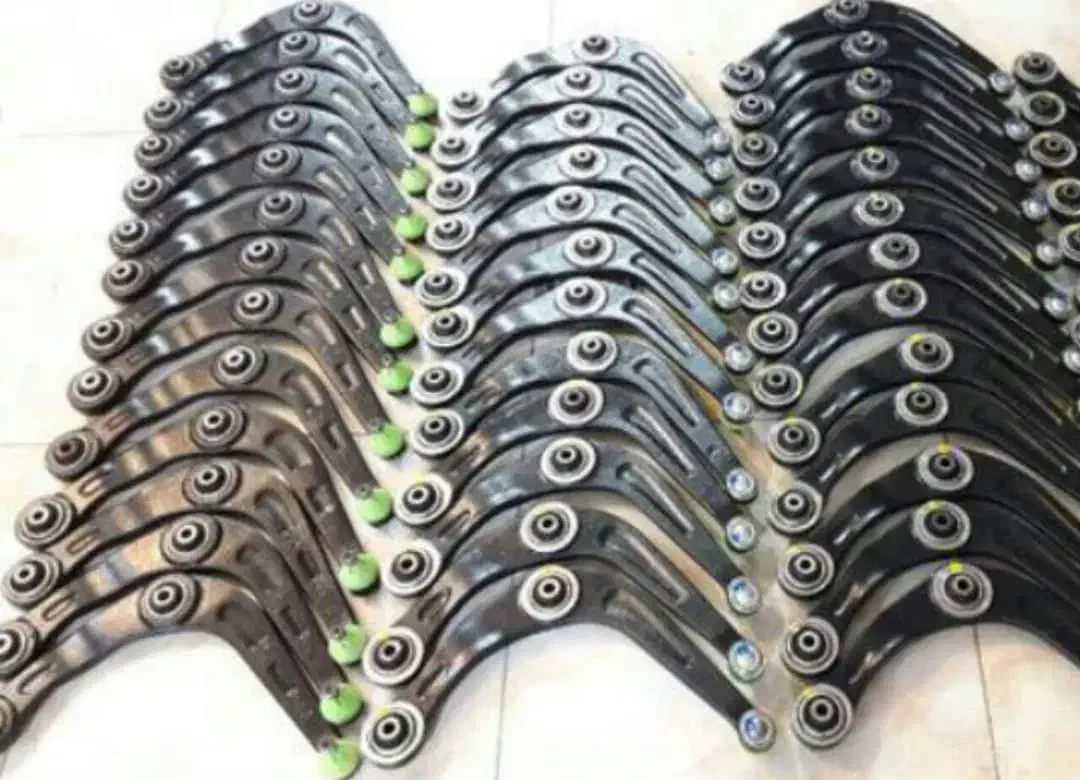 کمک فنر و طبق 206. قطعات جلوبندی پراید پژو۴۰۵. ۲۰۶|قطعات یدکی و لوازم جانبی|اهواز, زندوکیلی|دیوار