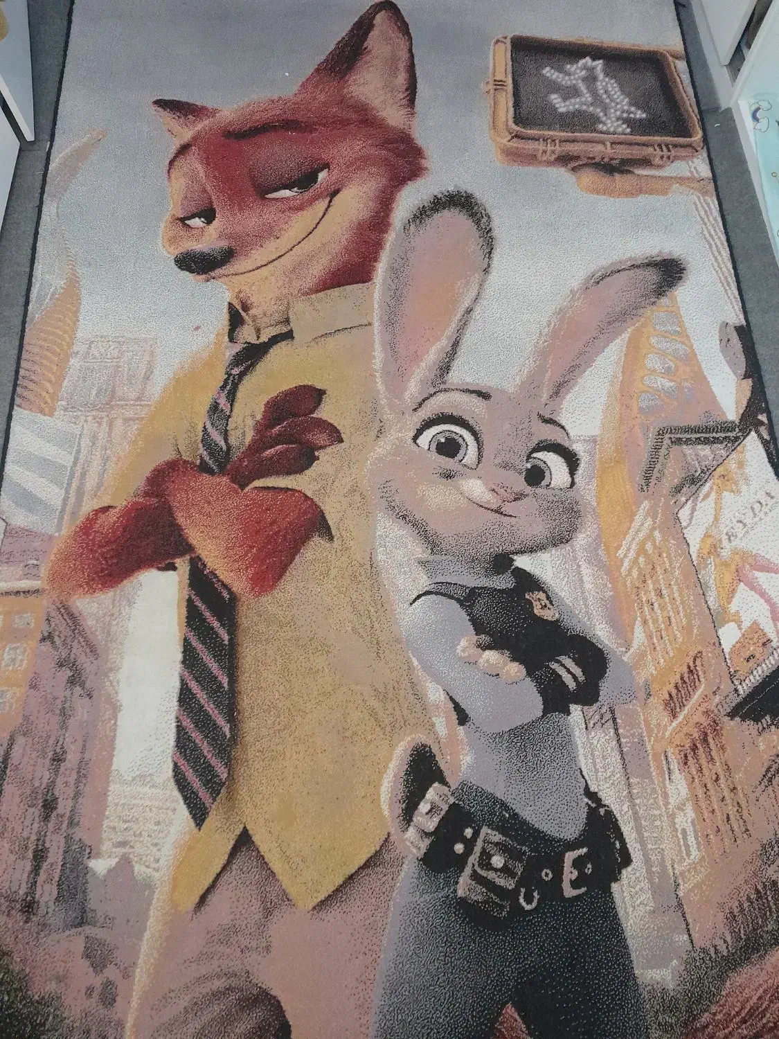 فرش کودک ۱.۵ × ۲.۲۵ درحدنو|فرش|قدس, شهرقدس|دیوار