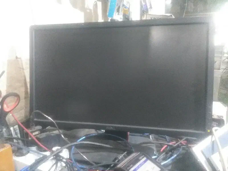 مانیتور ۲۳اینچ دل فول اچ دی|قطعات و لوازم جانبی رایانه|علیآباد کتول, |دیوار