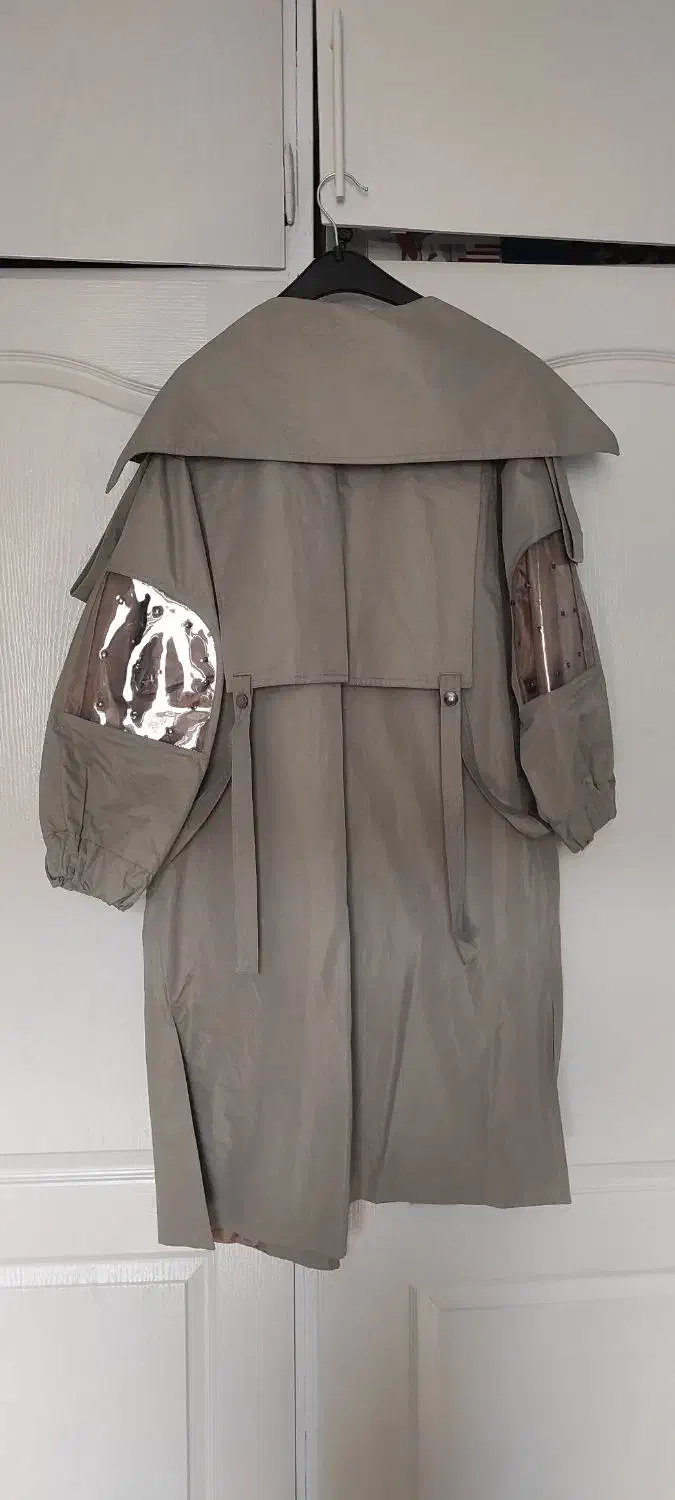 بارونی شیک|لباس|تهران, دهکده المپیک|دیوار