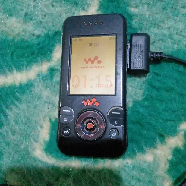 سونی اریکسون کشوییW580i|موبایل|قم, وادی السلام|دیوار