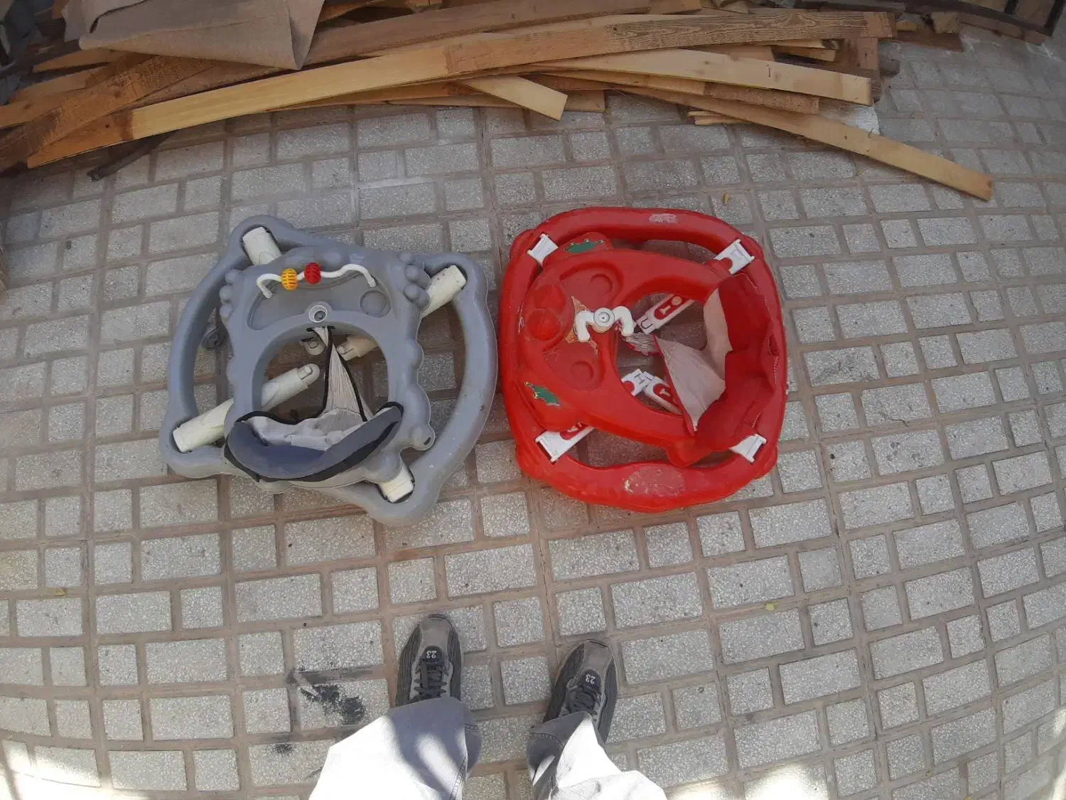 روروک بچه|کالسکه و لوازم جانبی|اسفراین, |دیوار