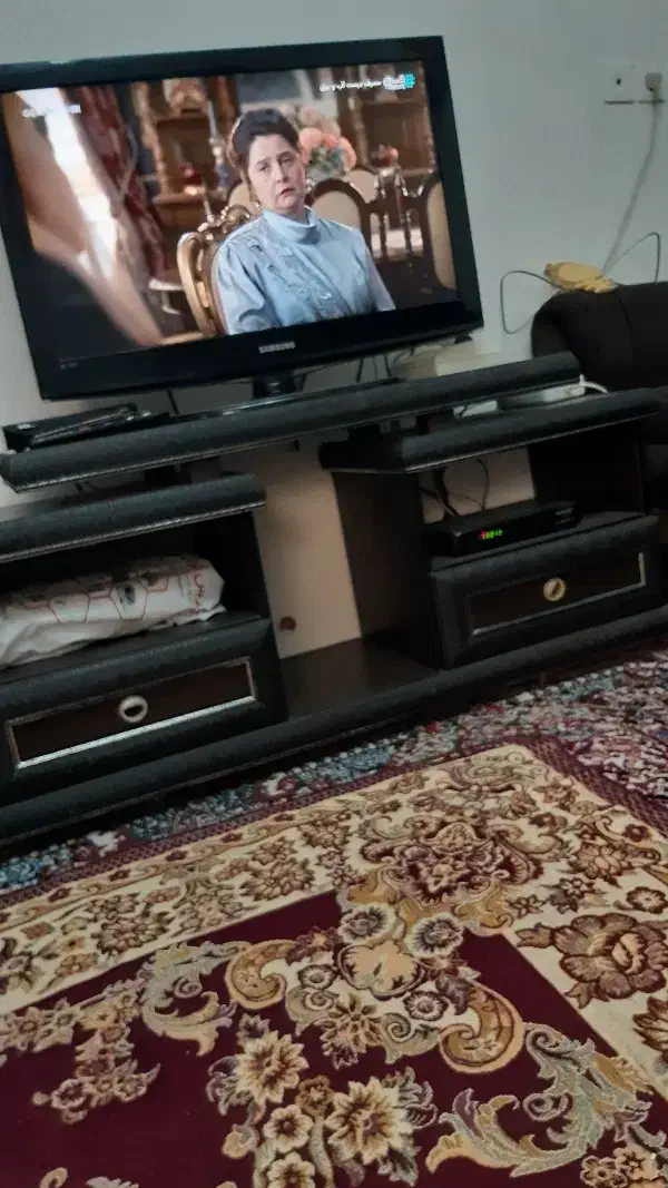 میزتلویزیون دو کشو جادار قهوه ای|میز تلویزیون|رشت, معلولین|دیوار