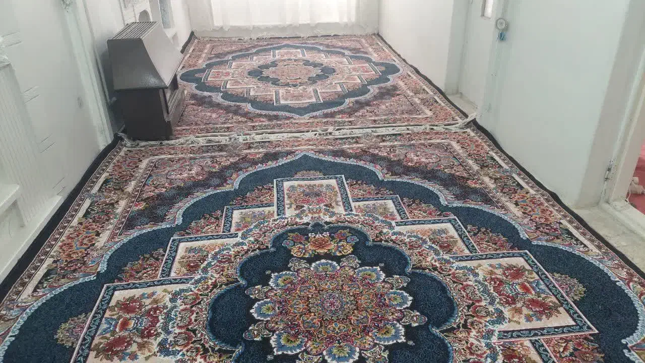 سلام قالی ۱۲متری یه جفت ۷۰۰شانه سرمه ای|فرش|قم, لسانی|دیوار