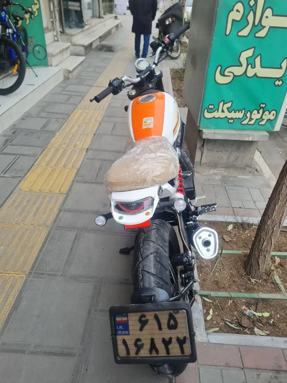 کویر ST3|موتورسیکلت|قم, باغ شازده|دیوار