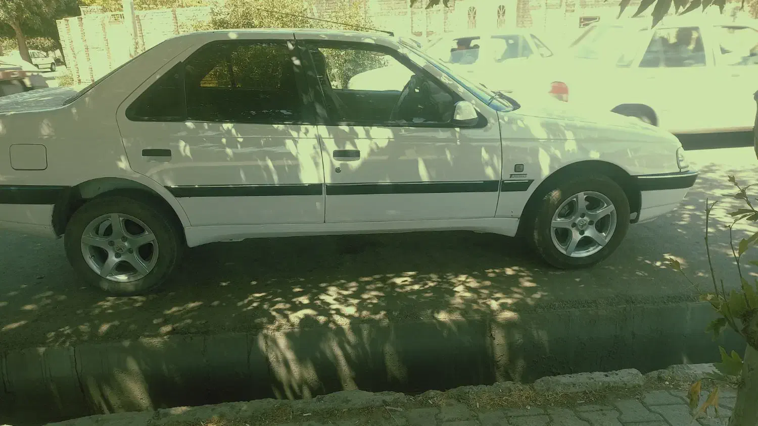 فروشماشین|خودرو سواری و وانت|سلماس, |دیوار