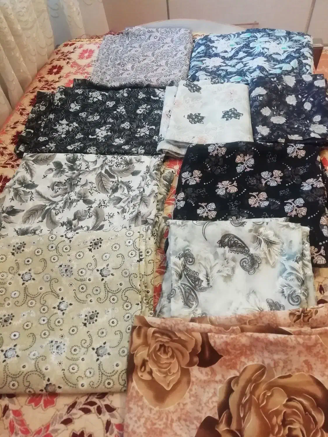 چندقوار چادر و مانتو|لباس|هشتگرد, فاز ۲ مهستان|دیوار