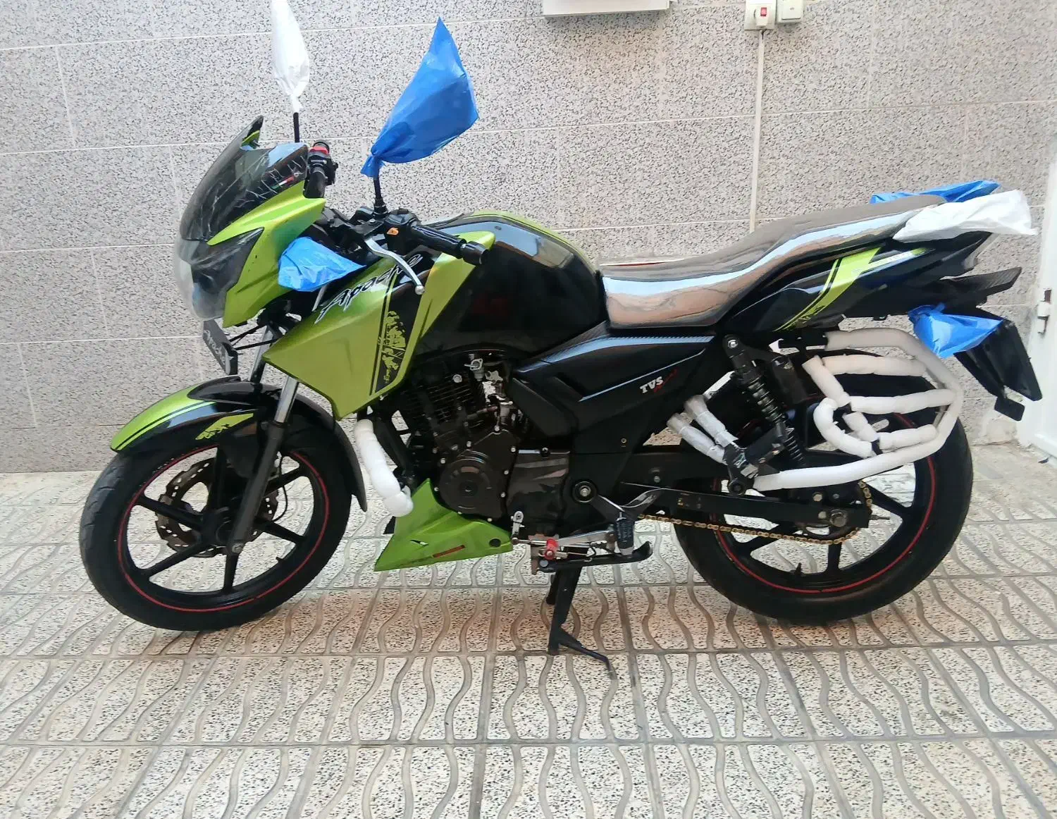 اپاچی ۱۵۰ ۹۵|موتورسیکلت|تهران, عبدل‌آباد|دیوار