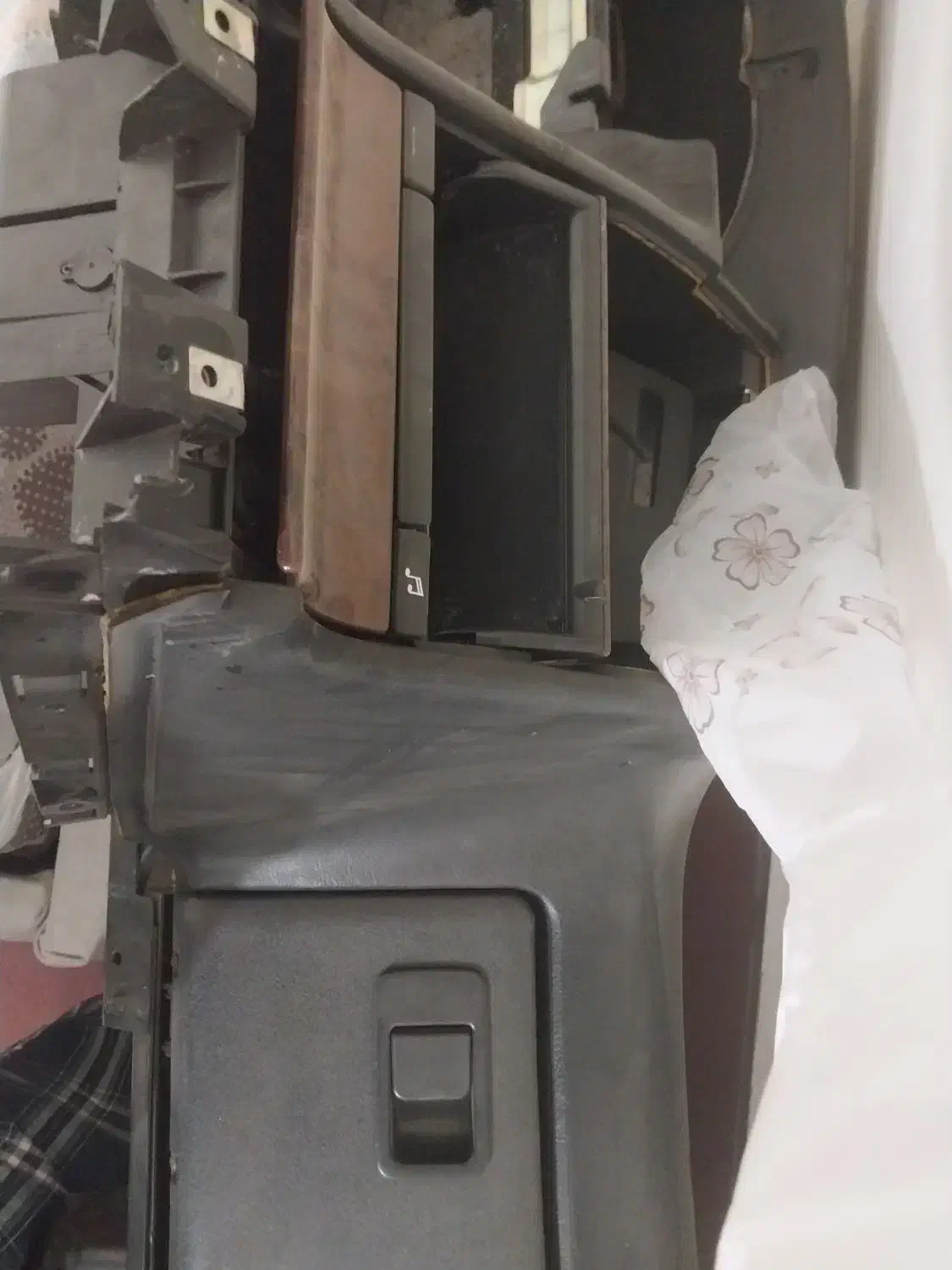 جلو داشبورد و رودری پژو پارس و کیلومتر.مدل۸۵|قطعات یدکی و لوازم جانبی|دزفول, |دیوار