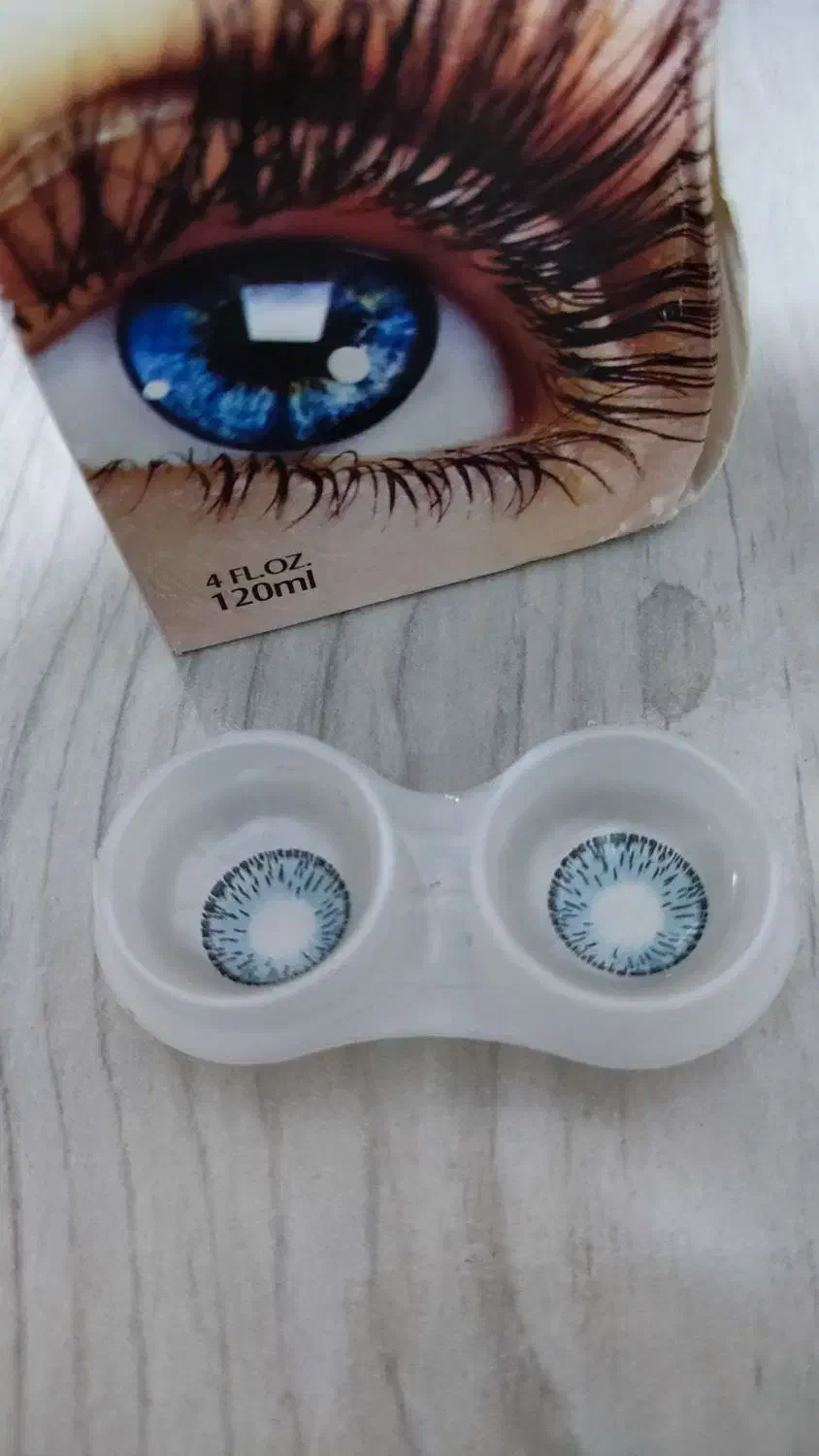 لنز آبی یک ساله|آرایشی، بهداشتی، درمانی|اسلام‌شهر, مسکن مهر اسلاشهر (شهرک امام خمینی)|دیوار