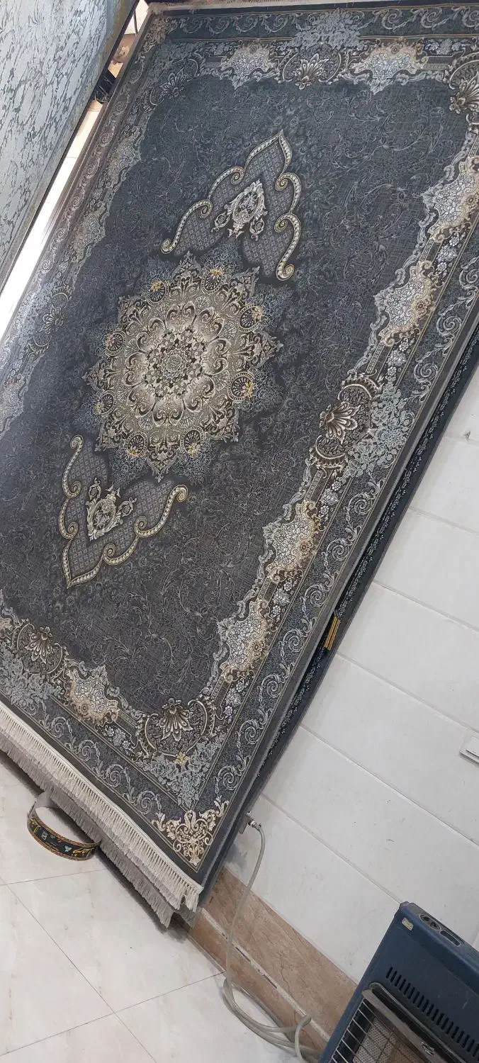 ۴ تخته فرش ۹متری ۷۰۰ شانه تراکم ۲۵۵۰|فرش|نسیم‌شهر, |دیوار