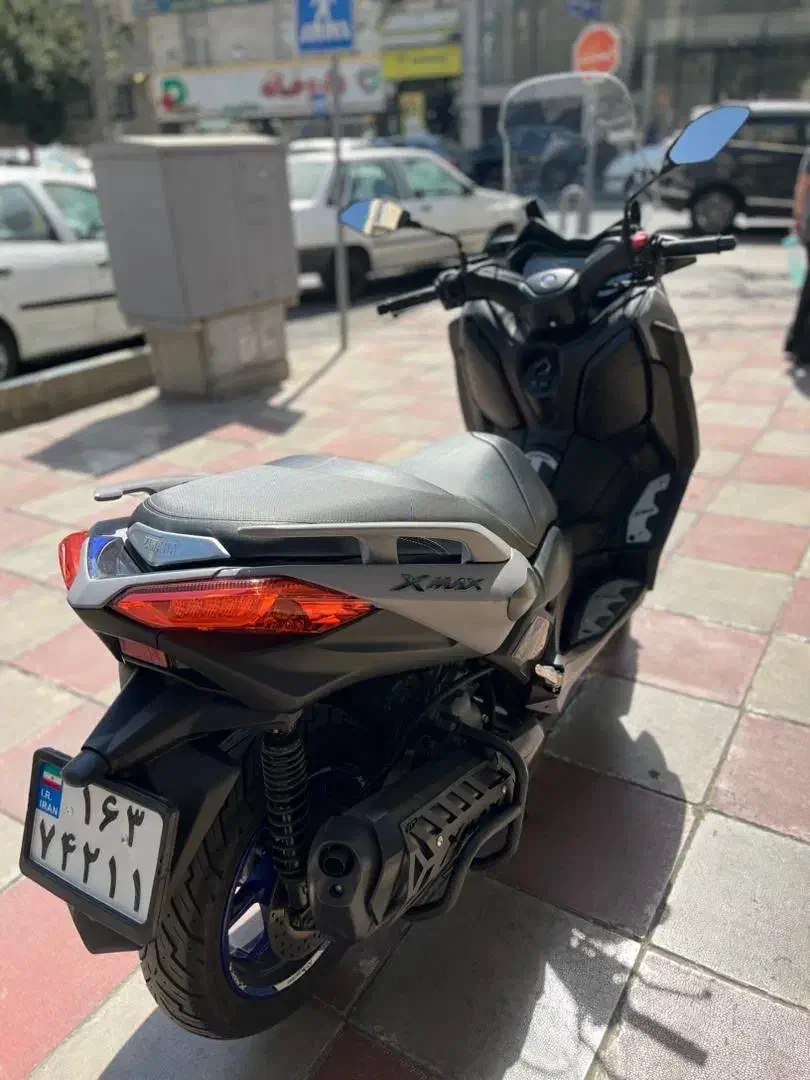 Xmax 1401|موتورسیکلت|تهران, حکمت|دیوار