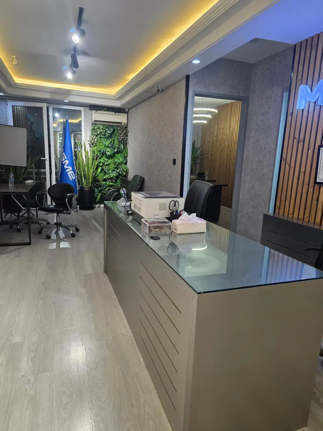 استخدام منشی خانم|استخدام اداری و مدیریت|تهران, فدک|دیوار