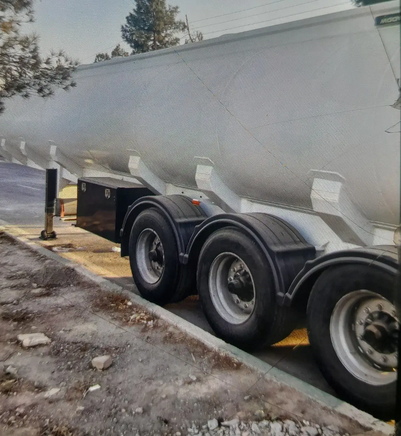 تریلی‌تانک‌سه‌محور|خودرو سنگین|کرمان, |دیوار