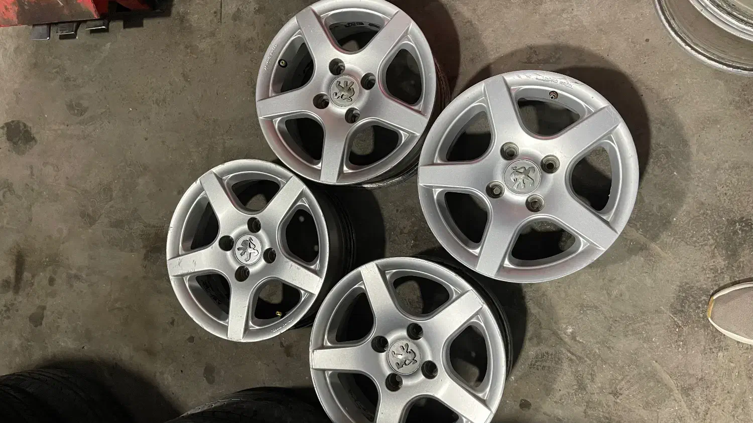 رینگ پنج پر اروند دور۱۴|قطعات یدکی و لوازم جانبی|ایرانشهر, |دیوار