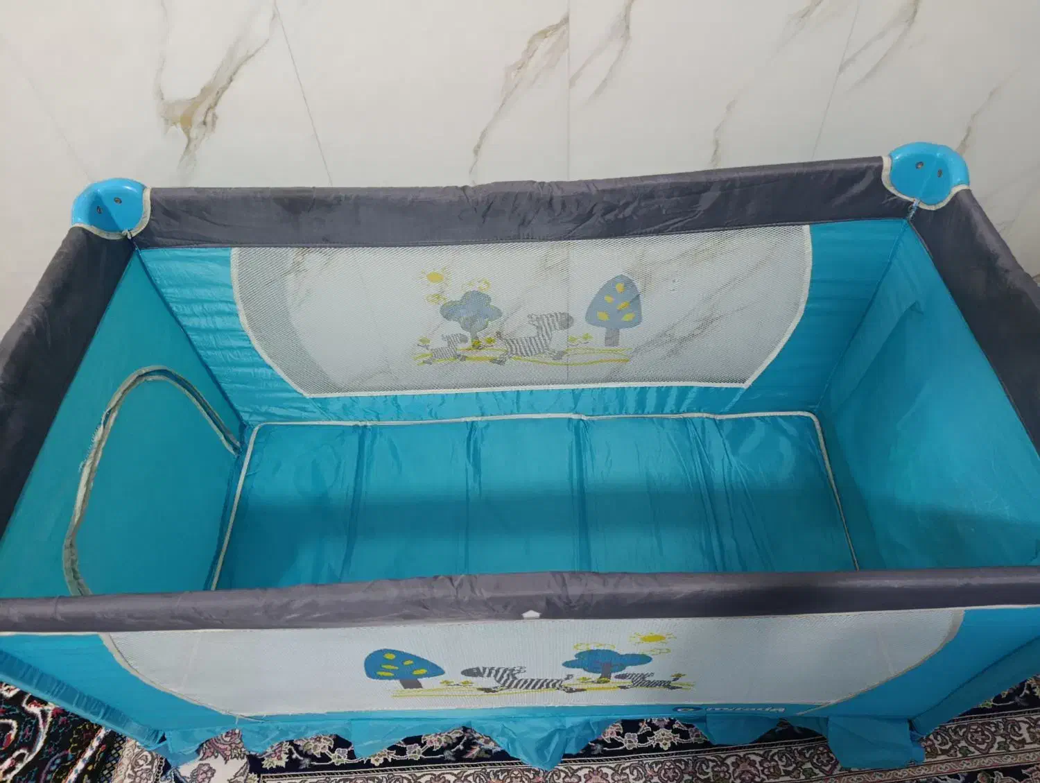 تخت و تشک و پارک بازی|اسباب و اثاث بچه|کرج, حصار|دیوار