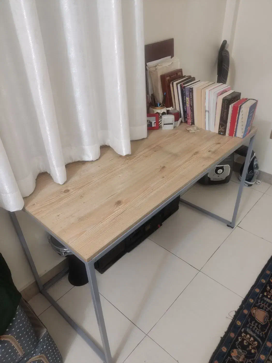 میز تحریر و کامپیوتر|میز تحریر و کامپیوتر|ری, دیلمان|دیوار