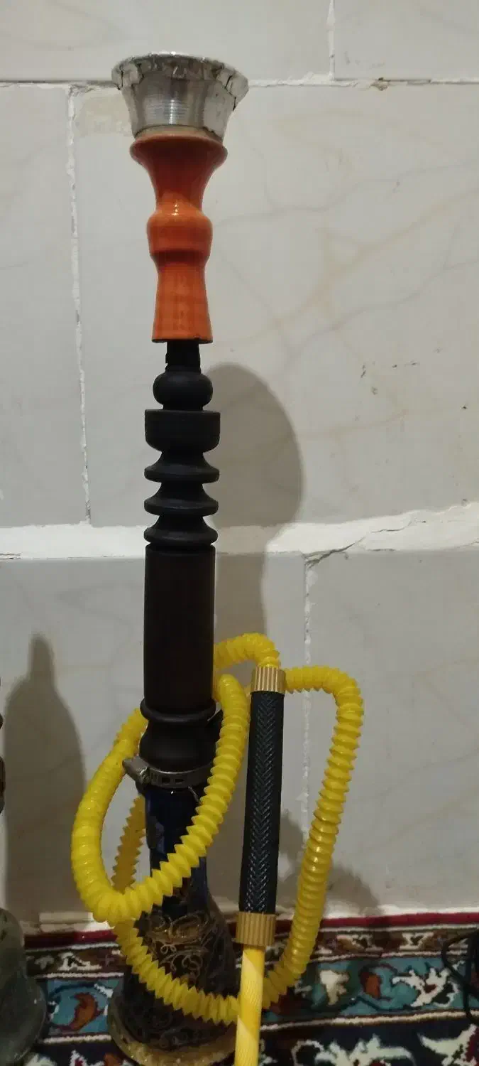 2 عدد قلیون چوب سرخ با یک تنه و شیشه|صنایع دستی و سایر لوازم تزئینی|گنبد کاووس, |دیوار