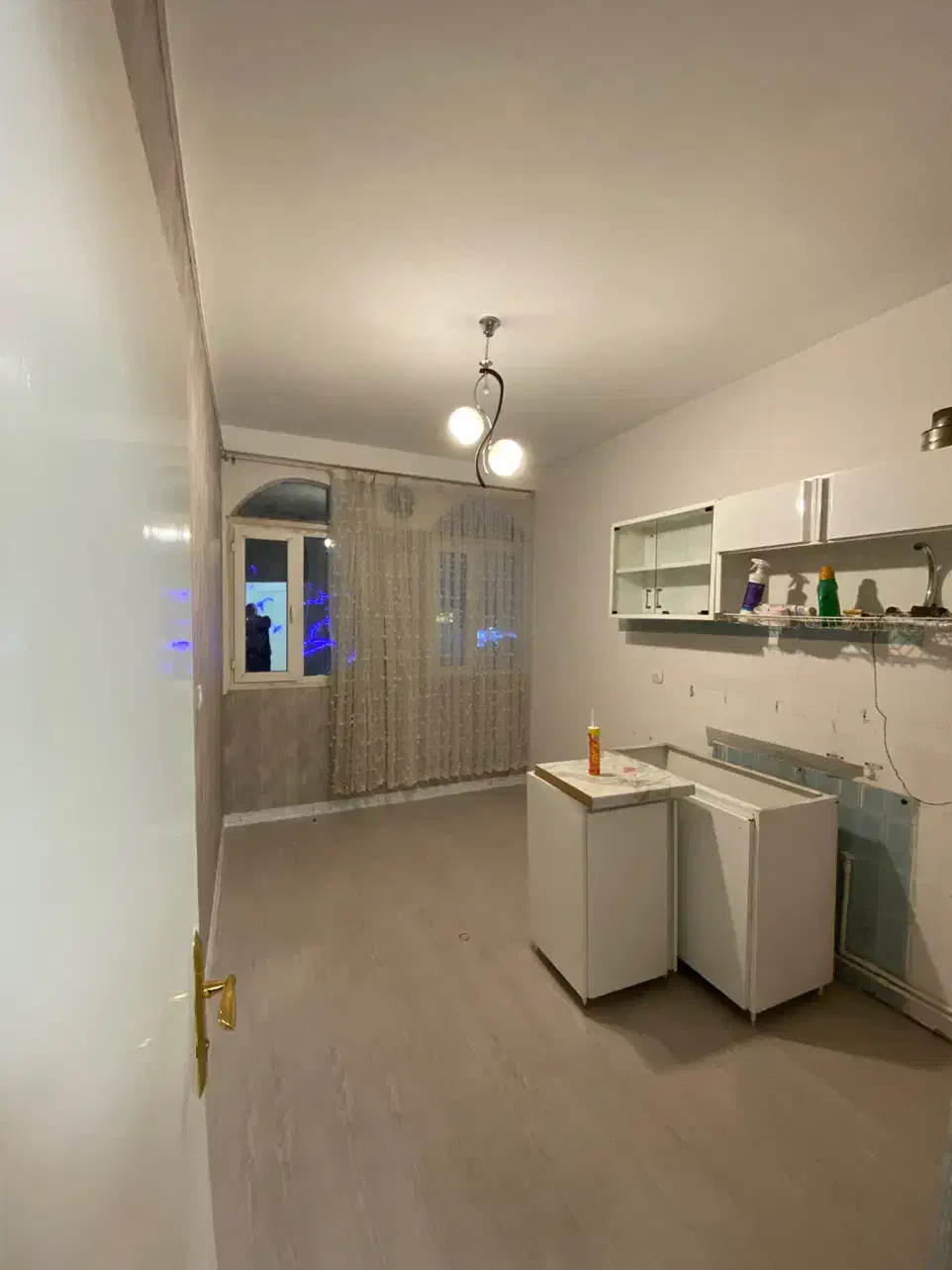 اجاره واحد تجاری خیابان اصلی مبارک آباد|اجارهٔ دفتر کار، اتاق اداری، مطب|سنندج, |دیوار