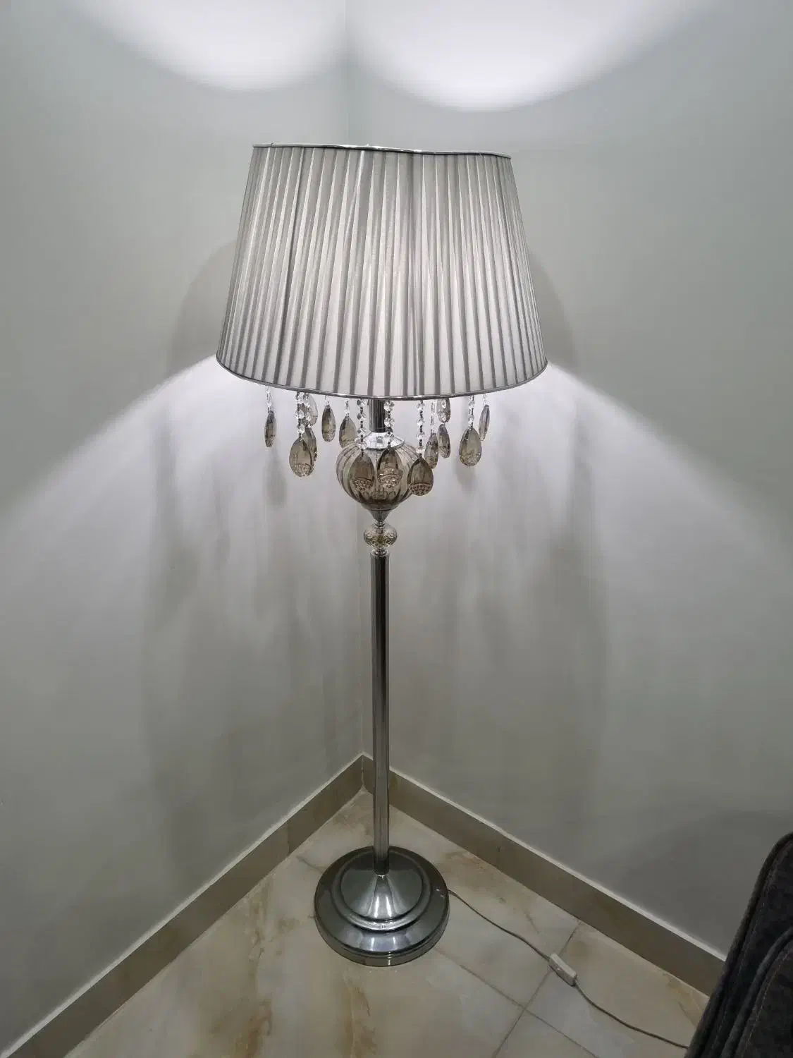 آباژور|چراغ خواب و آباژور|گلستان (تهران), |دیوار