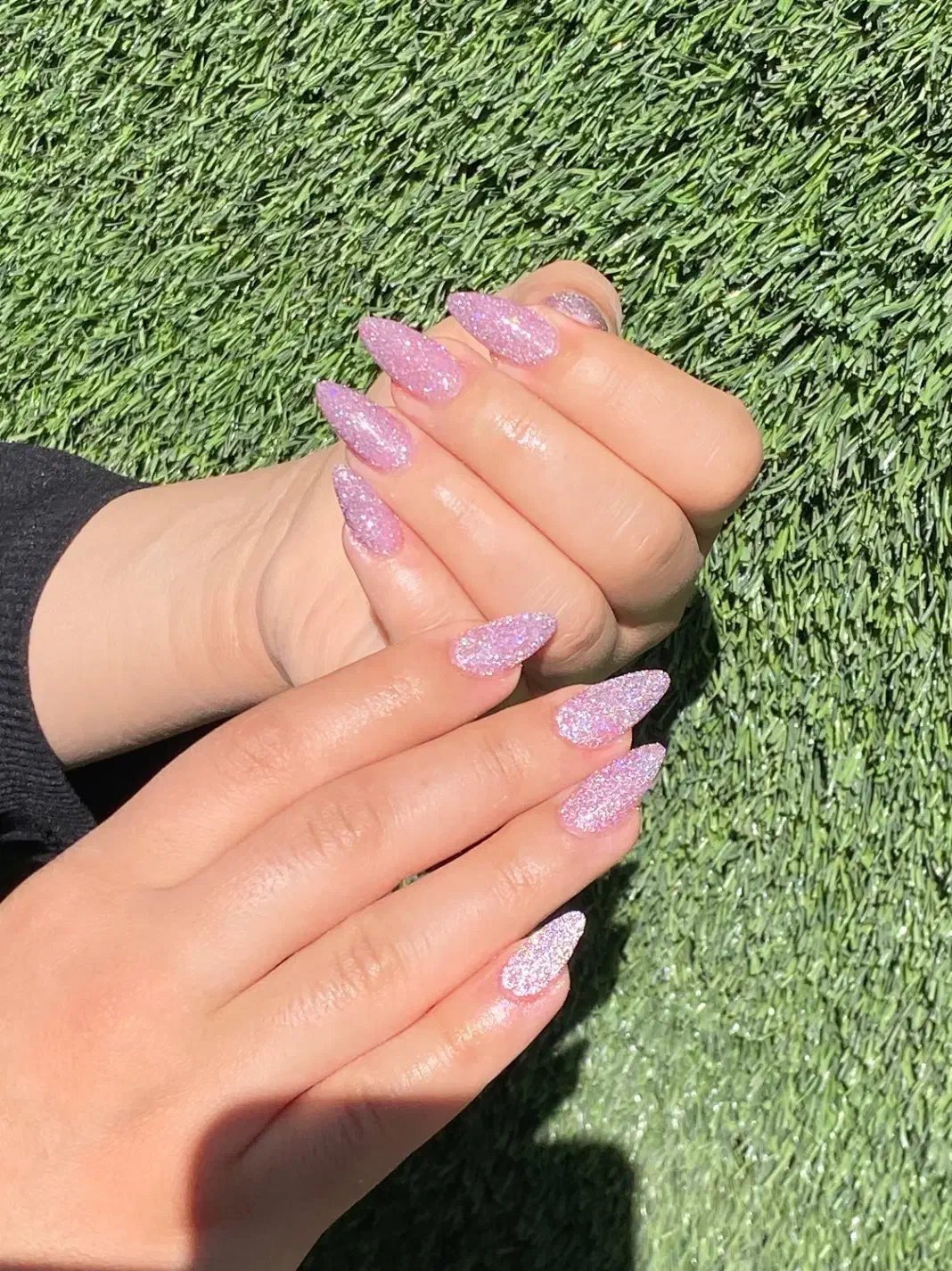 انواع خدمات کاشت ناخن و اکستنشن مو|خدمات آرایشگری و زیبایی|بروجرد, |دیوار