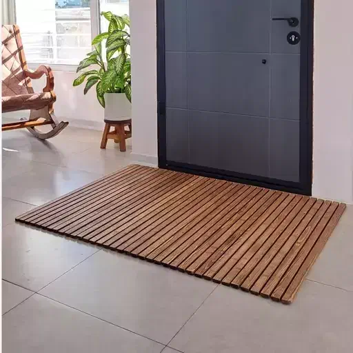 پادری چوبی|پادری|قم, منبع آب|دیوار