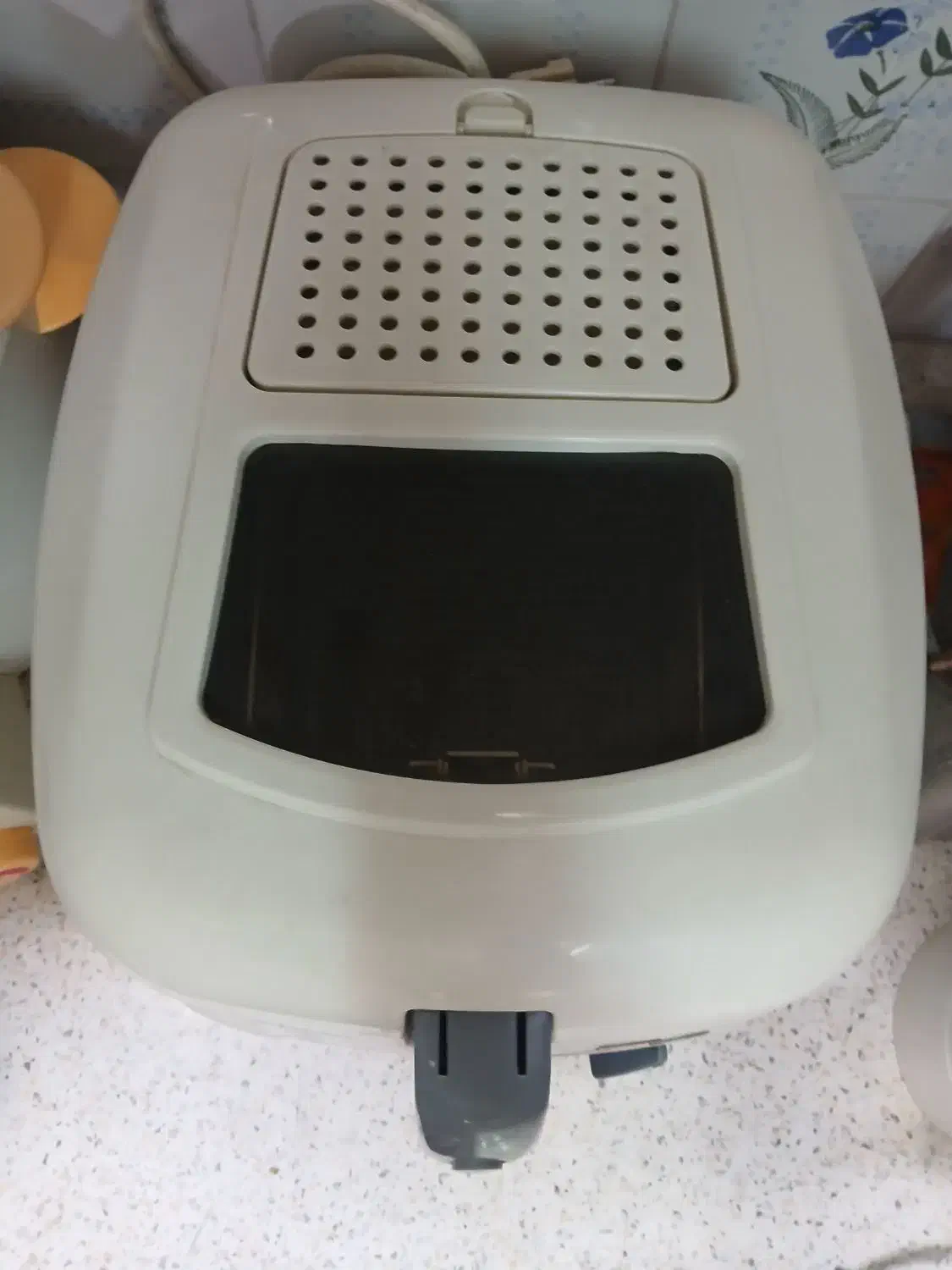 سرخ کن در حد نو|سایر لوازم برقی|قم, چهار امامزاده|دیوار