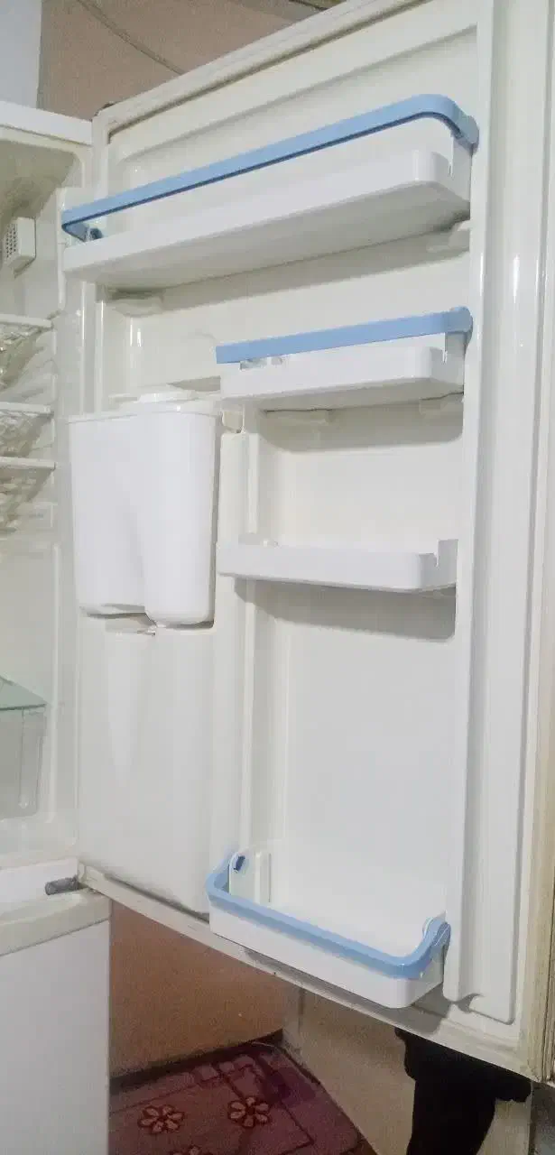 یخچال و فریزر دو دره تمیز در حد نو|یخچال و فریزر|قم, علی آباد سعدگان|دیوار