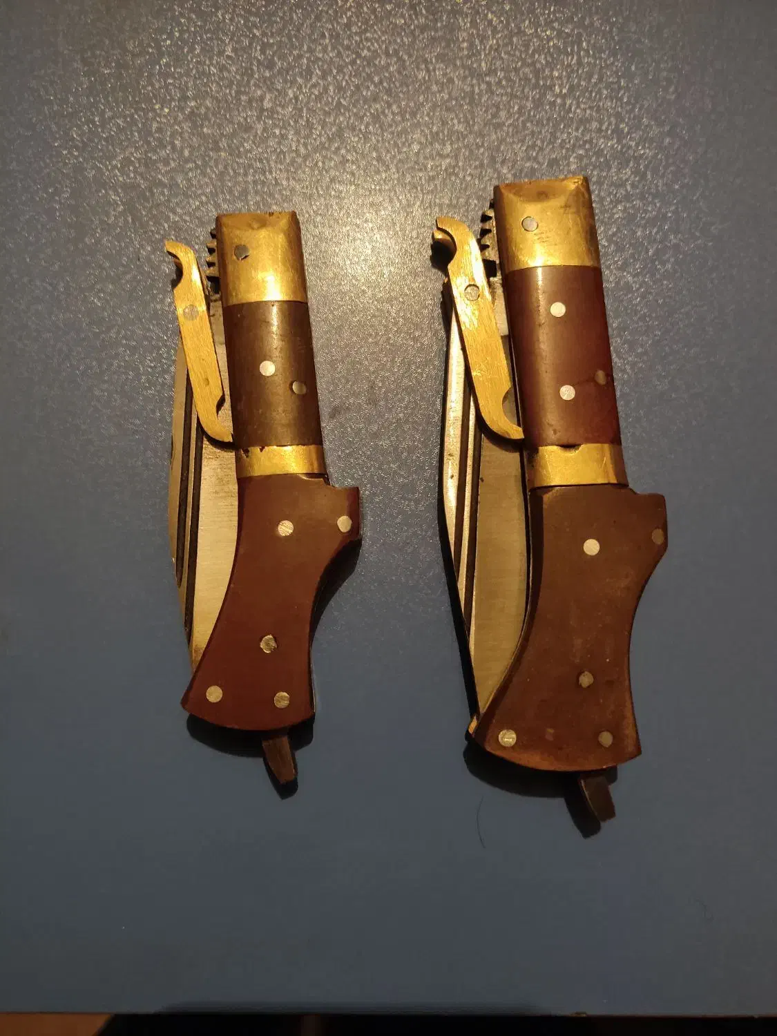 دست بند چرم طبیعی دست دوز|جواهرات|باسمنج, |دیوار