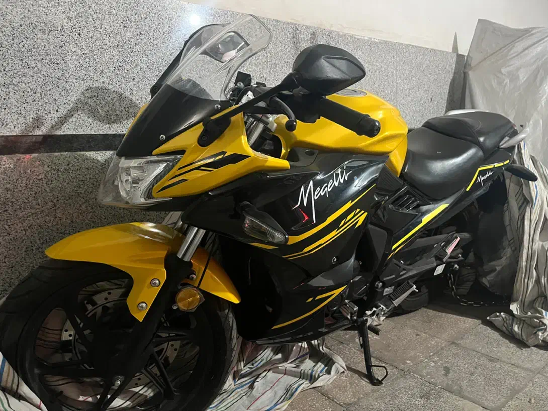 مگلی ۲۰۰ در حد صفر|موتورسیکلت|اندیشه, شهرک المهدی|دیوار