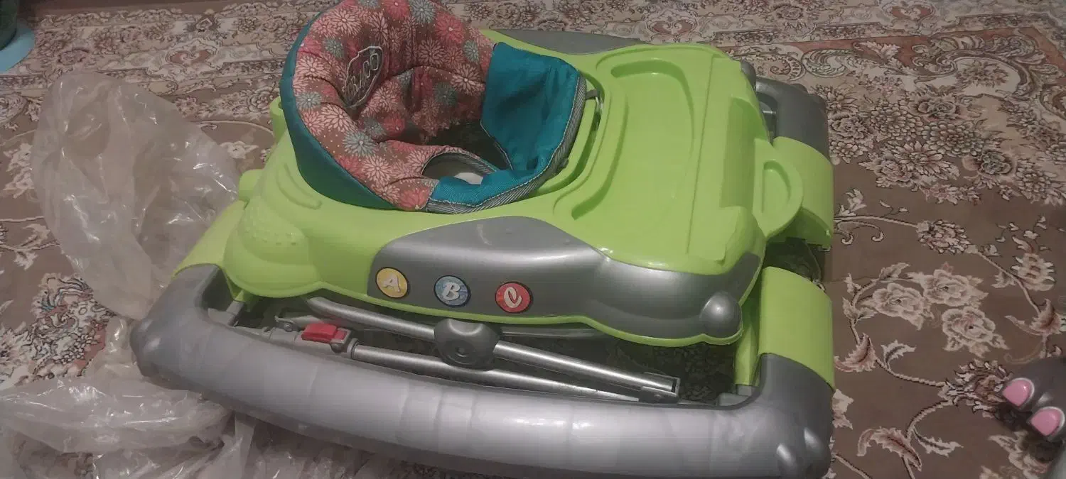 روروئک کودک ۳کاره نو|اسباب و اثاث بچه|محمدیه-قزوین, |دیوار