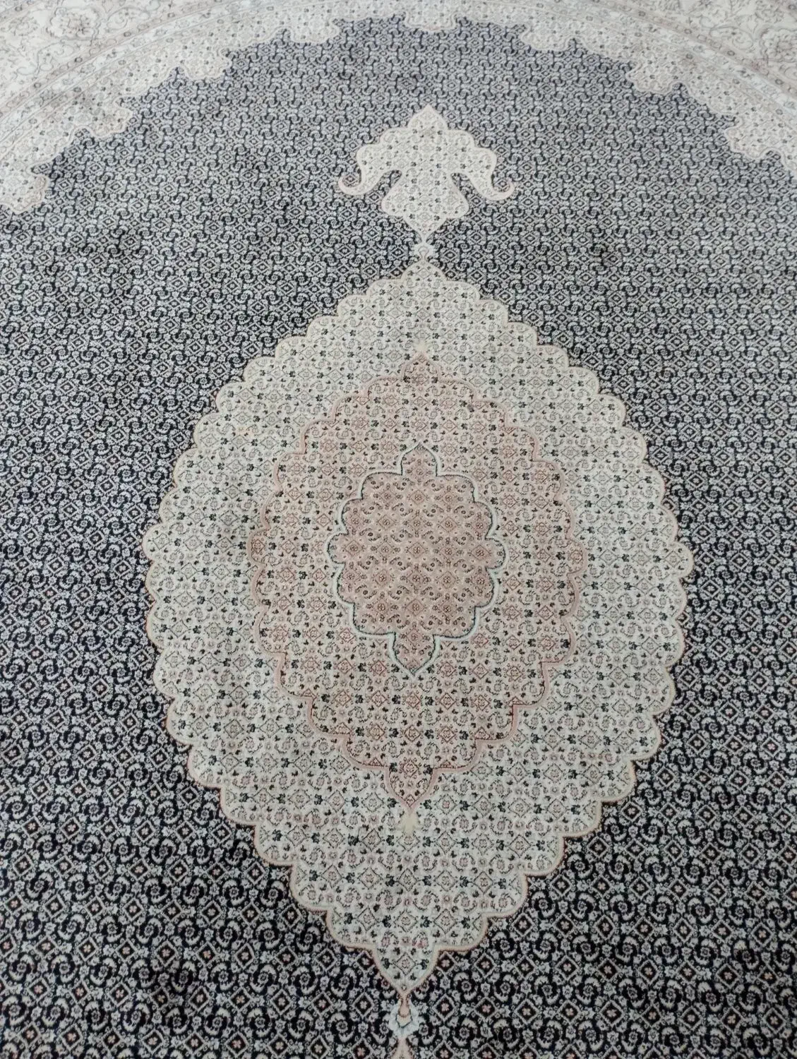 فرش 12متری 500شانه سرمه ای|فرش|اسلام‌شهر, شهرک قائمیه|دیوار