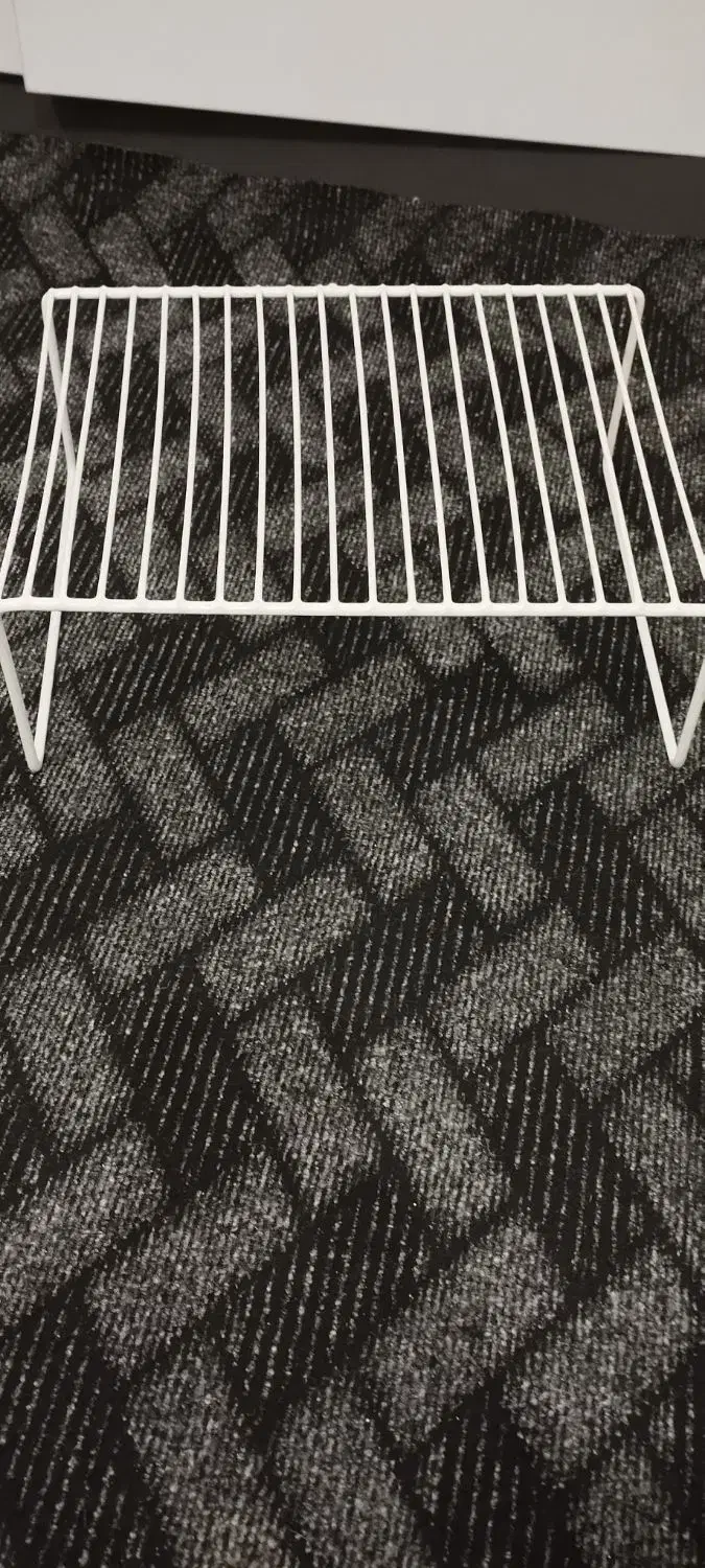 راف|آب‌چکان و نظم‌دهنده ظروف|قم, ولیعصر|دیوار